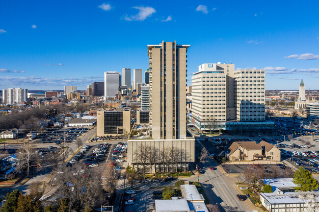 Building Photo - Liberty Tower