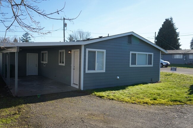 Foto del edificio - 1410 E 30th St