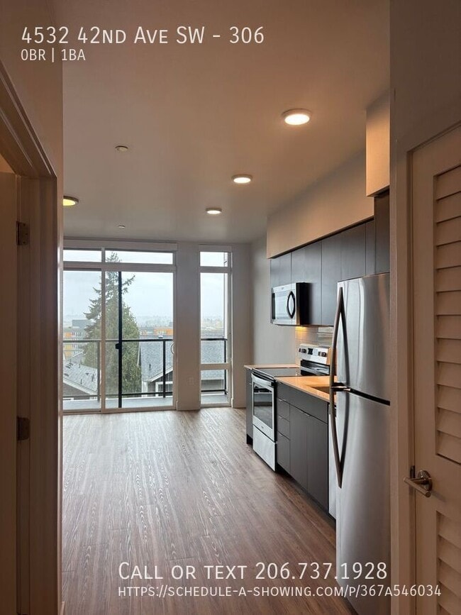 Building Photo - 4532 42nd Ave SW