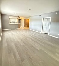 Building Photo - 12361 Notting Hill Ln Building Photo - 12361 Notting Hill Ln