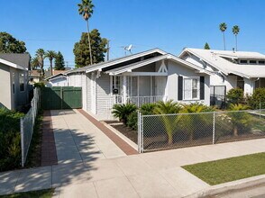 Building Photo - 4187 Denker Ave