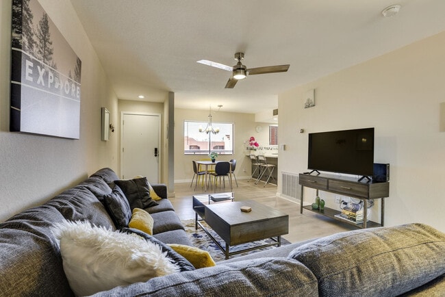 Foto del edificio - 12212 N Paradise Village Pkwy W