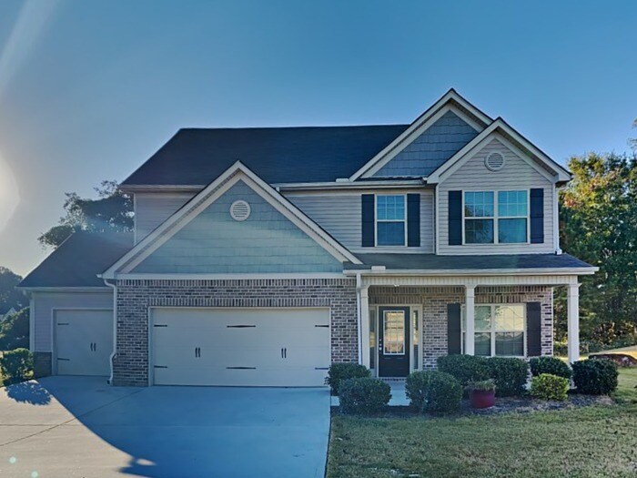 1000 OFF! Beautiful 4 Bedroom Home! Locat... House for Rent in