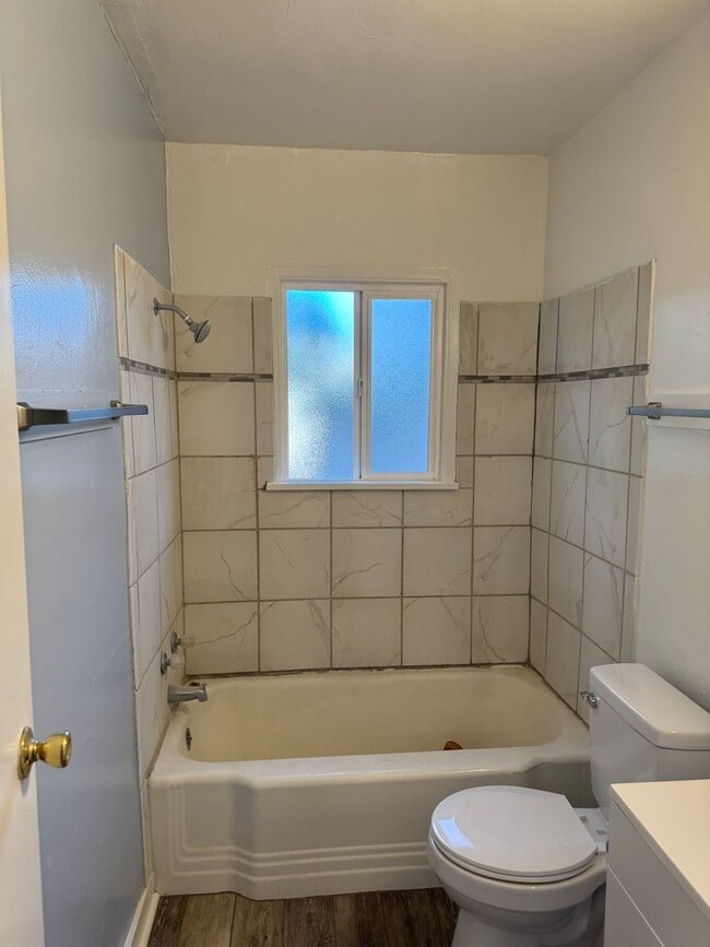 Foto del edificio - 316 Columbia Dr SE