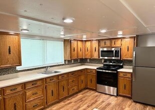 Building Photo - 354 Co Rd 777
