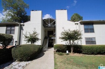 Building Photo - 1303 Gables Dr
