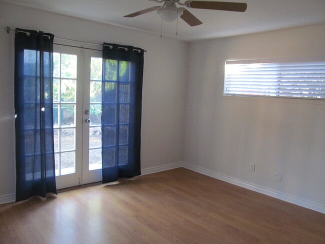 Master suite - 21830 Eccles St