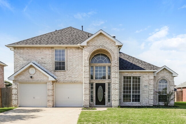 Building Photo - 3222 Eagle Ln