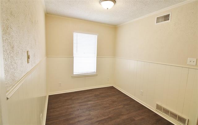 Foto del edificio - 900 Valley Ridge Dr