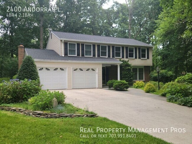 Building Photo - 2400 Andorra Pl