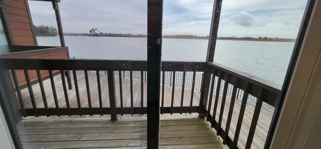 Building Photo - 89 Harbor Ky