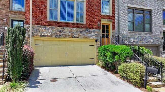 Foto del edificio - 350 Mystic Ridge Ln