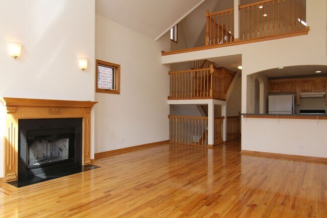 Foto del edificio - 844 W Buckingham Pl