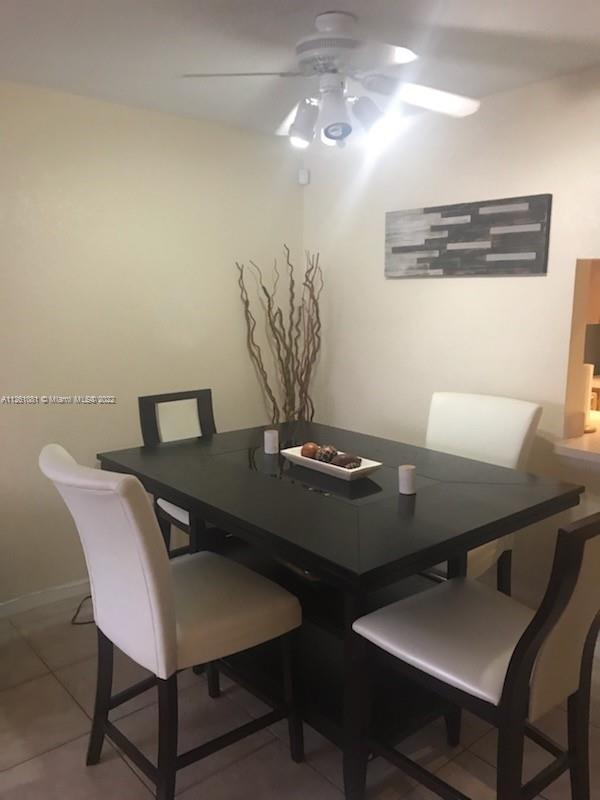 Foto del edificio - 212 NW 106th Ave