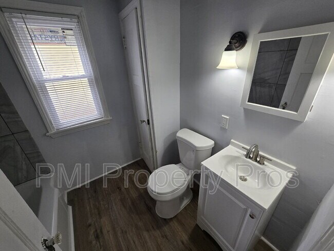 Foto del edificio - 3895 N 5th St
