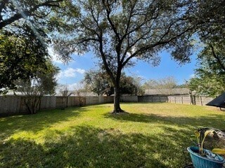 Foto del edificio - 1827 Polley Ct