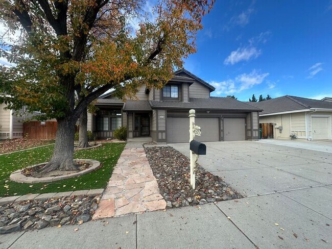 Foto del edificio - 5375 Santa Rosa Ave