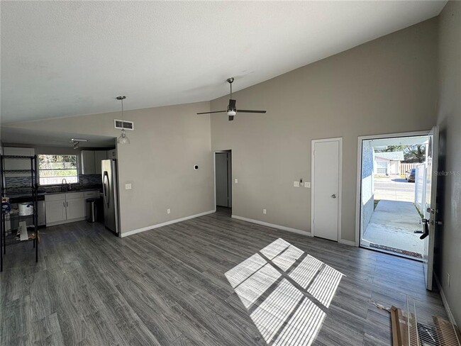 Building Photo - 10214 Sable Ridge Ct