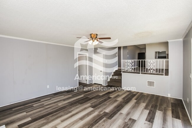 Building Photo - 1963 Blue Ridge Terrace