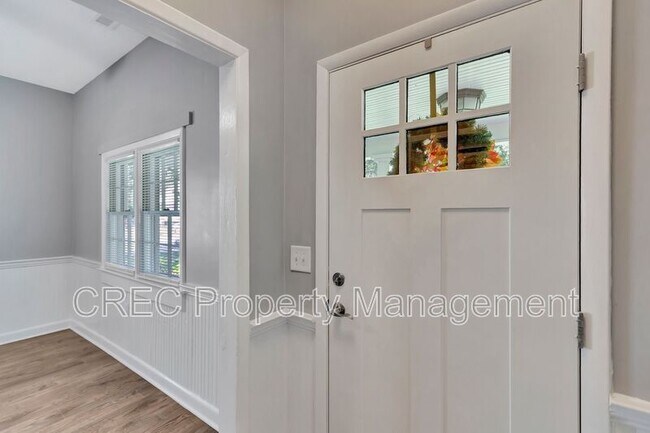 Foto del edificio - 204 S Hampton St