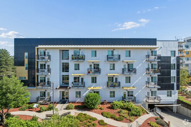 Imagen alternativa de la comunidad - Creekside West
