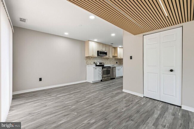 Foto del edificio - 18323 Allspice Dr