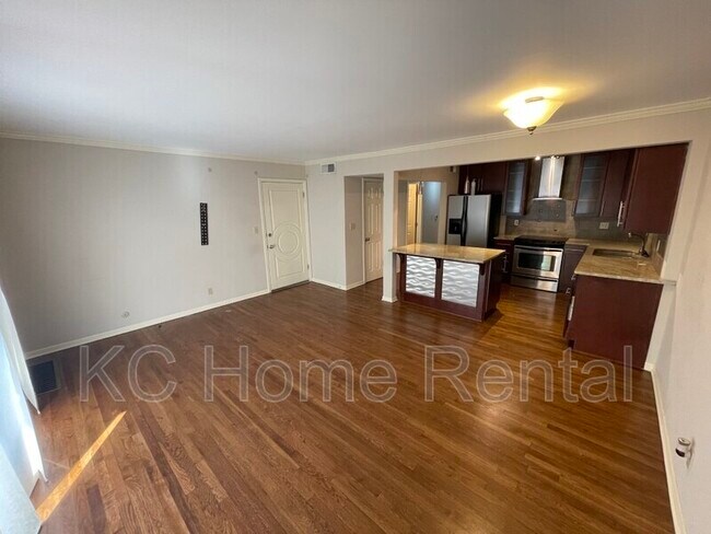 Foto del edificio - 4213 Clark Ave