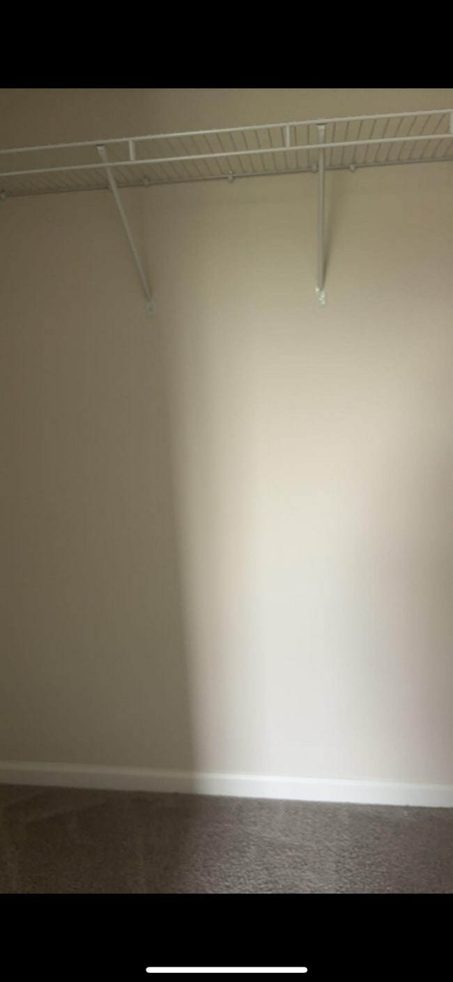 Building Photo - 3113 Burlington St