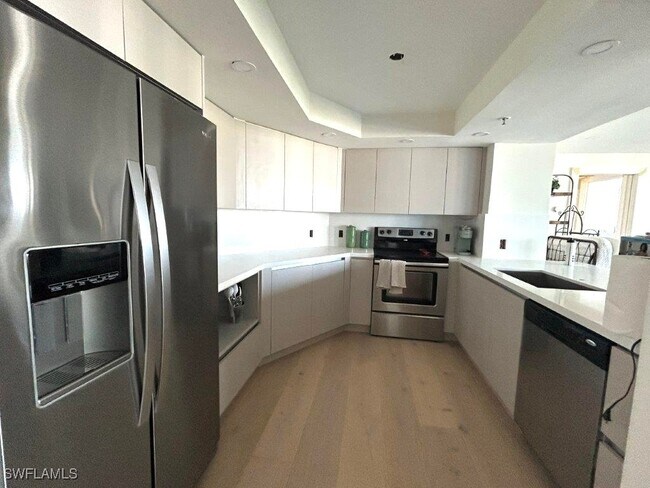 Foto del edificio - 4651 Gulf Shore Blvd N