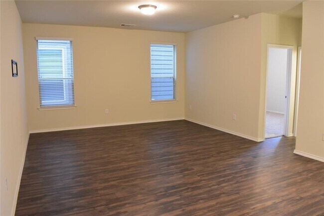 Building Photo - 15819 Grey Boulder Dr