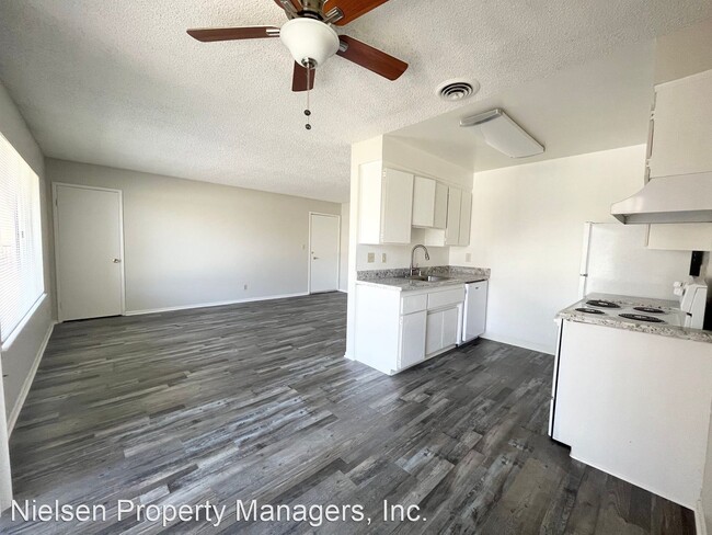 Foto del edificio - 1 br, 1 bath Apartment - 17 Quay Court 17 ...