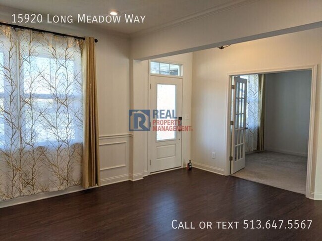 Foto del edificio - 15920 Long Meadow Way