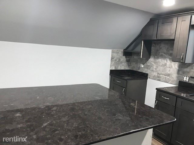 Building Photo - Studio, 1 bath Apartment - 46 Fairfax St.