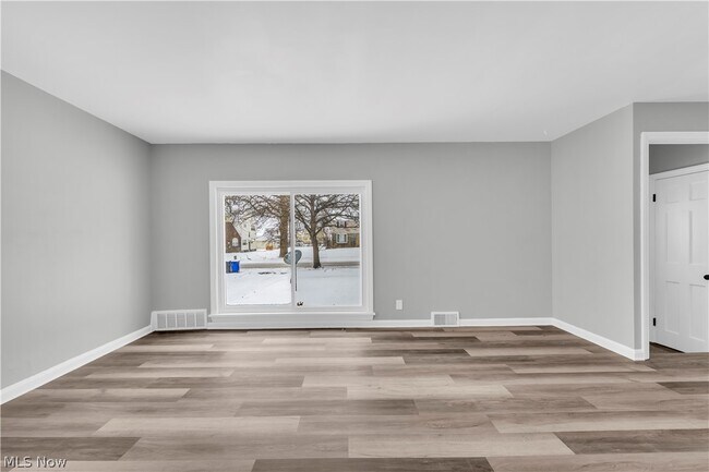 Building Photo - 16210 Judson Dr