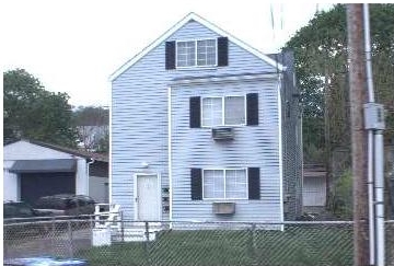 Primary Photo - 10 Violet St