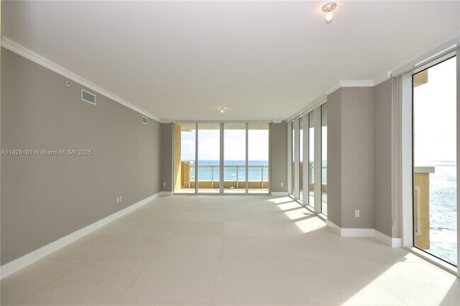 Building Photo - 17875 Collins Ave