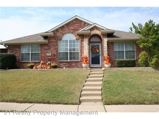 Primary Photo - 3720 Gardenia Ln