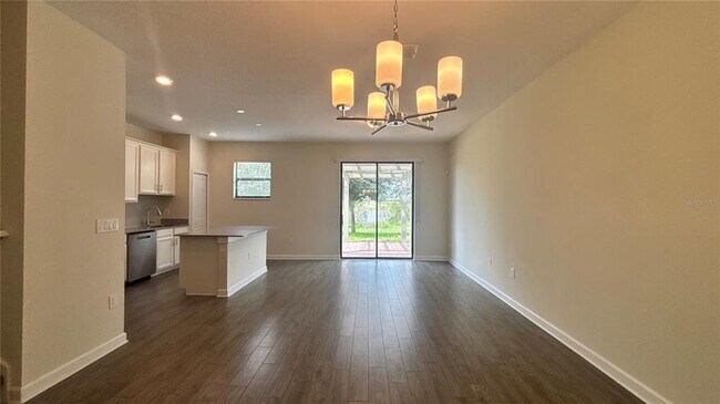 Foto del edificio - 1258 Royal St. George Blvd