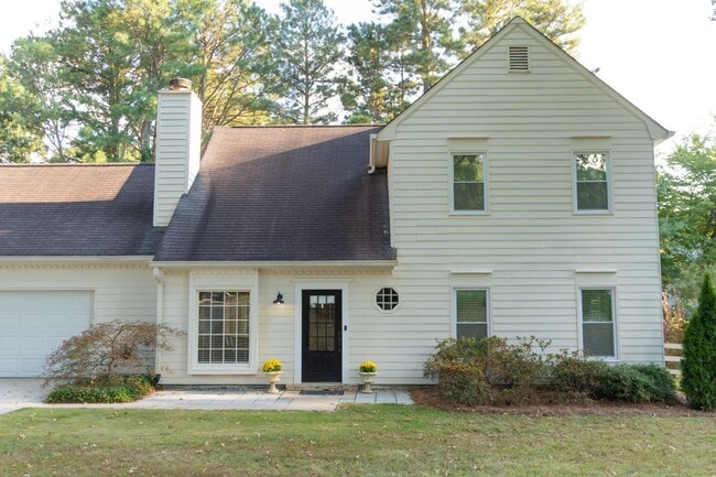 Building Photo - 1088 Colony Dr