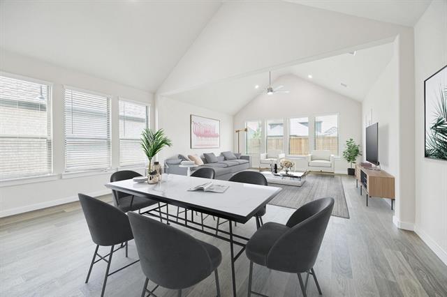 Building Photo - 646 Briar Dr