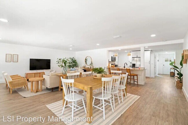 Building Photo - 4 br, 2.5 bath House - 167 Markon Blvd