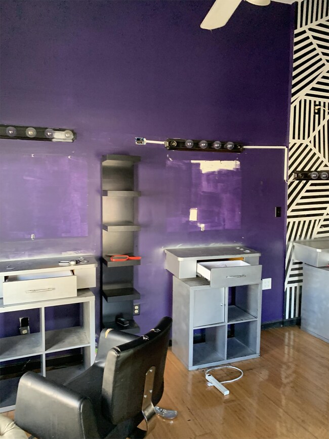 Building Photo - 5748 Chestnut St