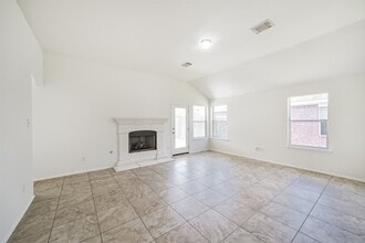 Building Photo - 18531 Windy Village Ln