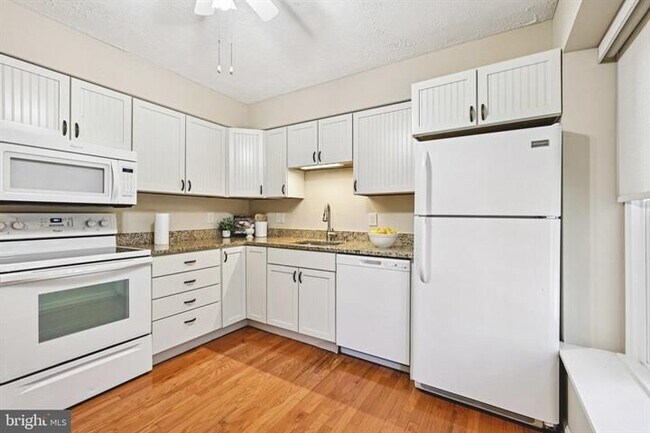 Foto del edificio - 5555 First Statesman Ln