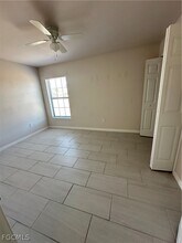 Building Photo - 604 SE 8th Terrace