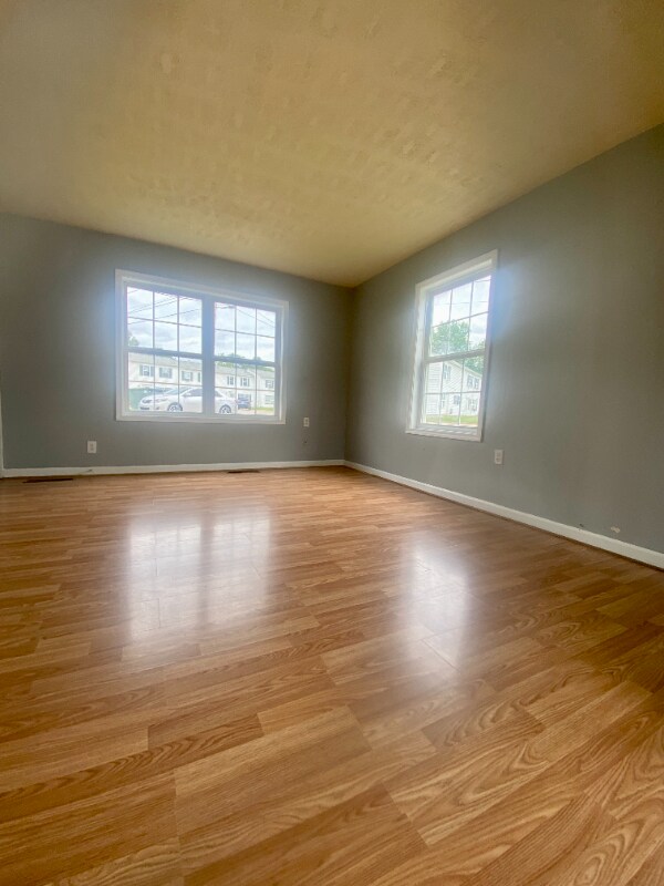 Foto del edificio - 14 N Ritchie Ave