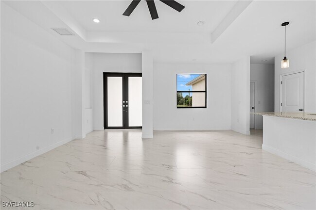 Building Photo - 933 Gleason St