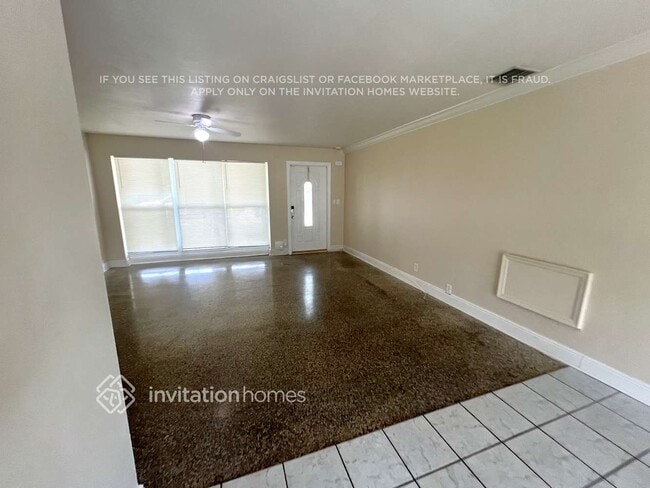 Building Photo - 1755 SW 37th Way