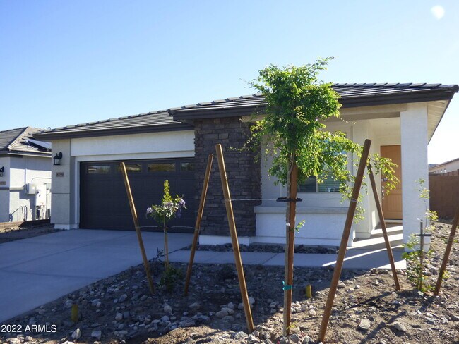 Foto del edificio - 8759 S 168th Dr