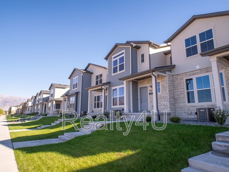 Foto principal - 3545 Hardman Way